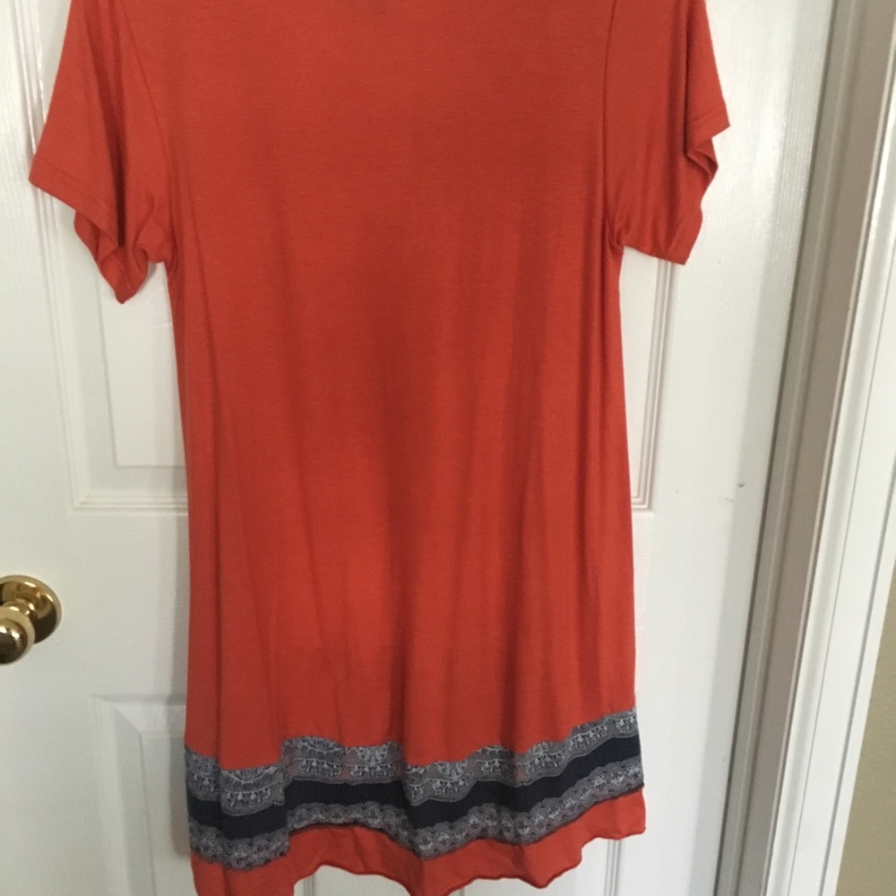 Yak n yeti boutique tunic top NWT